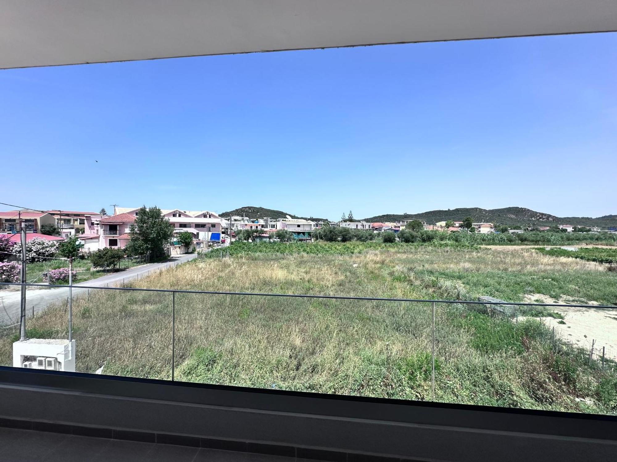 Central Studios Apartments Аликанас Экстерьер фото